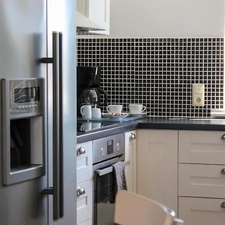 Apartmán 1 Bedroom Awesome In Lahnstein